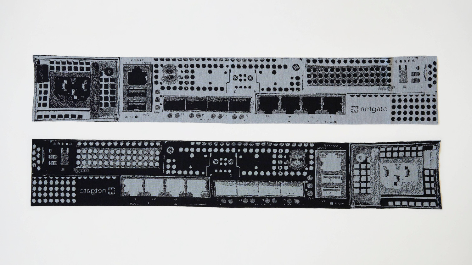 19-inch-scarfs – Firewall