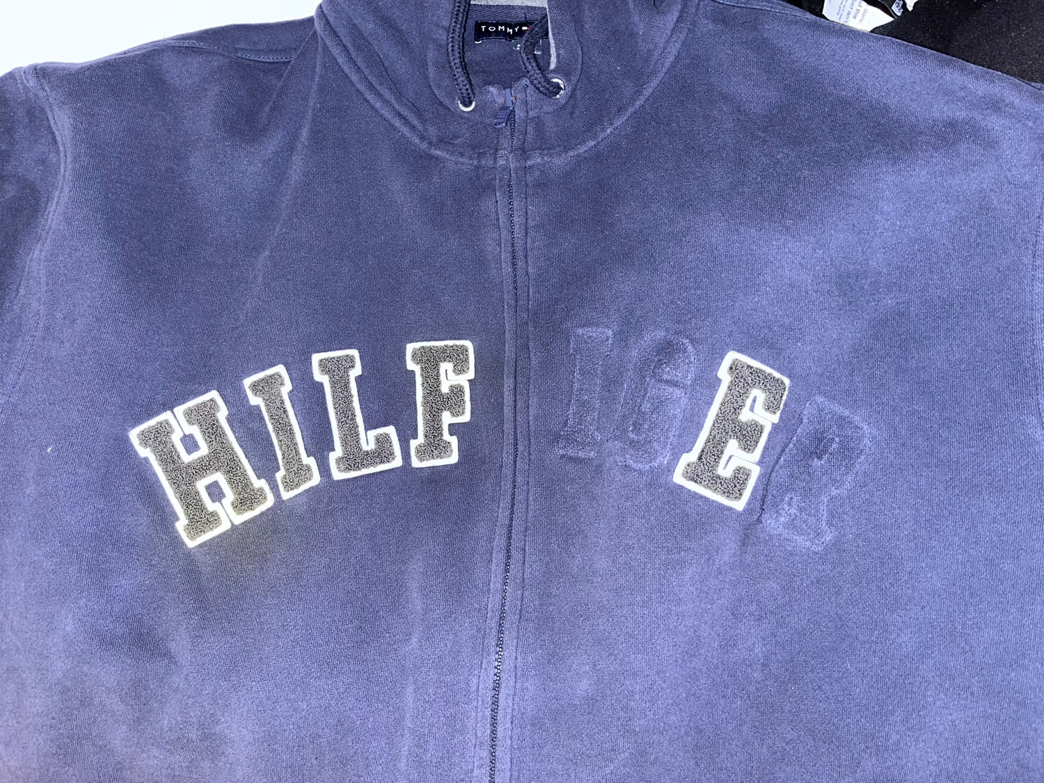 HILFE hoodie detail