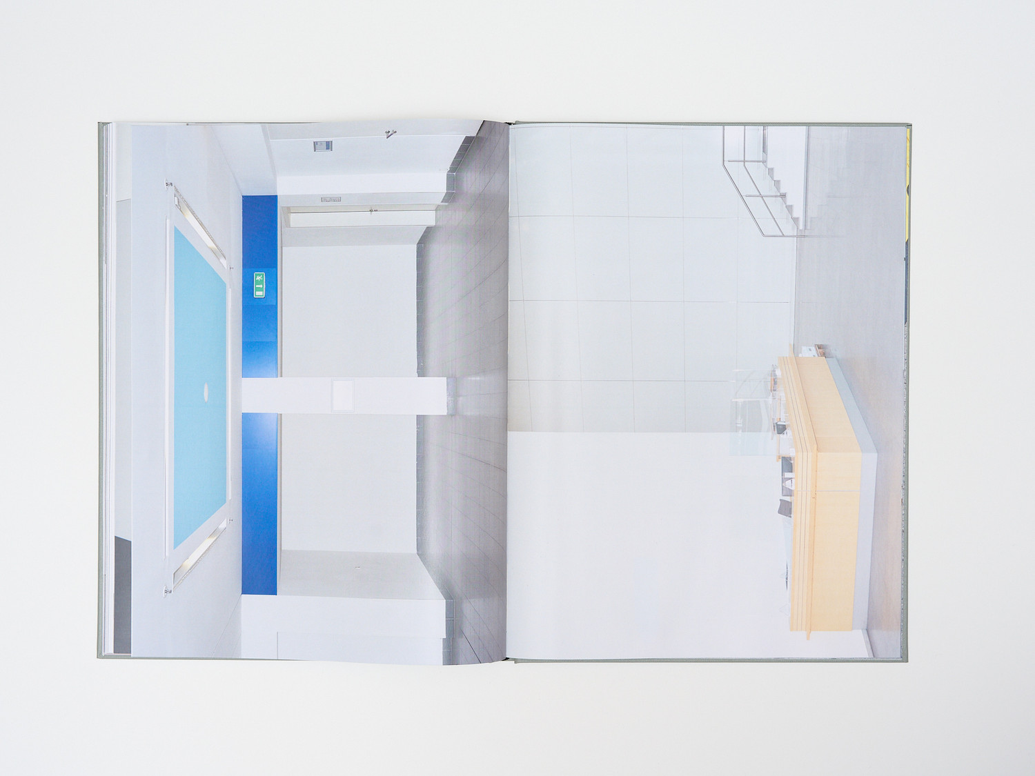 Wir schlafen nicht book and exhibition documentation 19