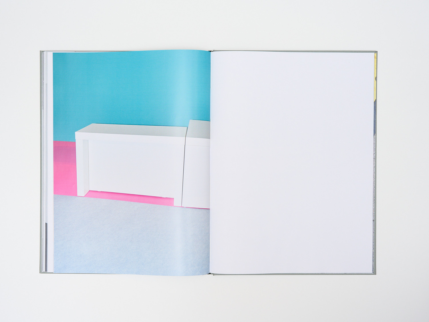 Wir schlafen nicht book and exhibition documentation 23